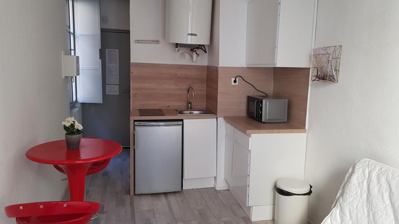 Studio Nimes Centre ภายนอก รูปภาพ